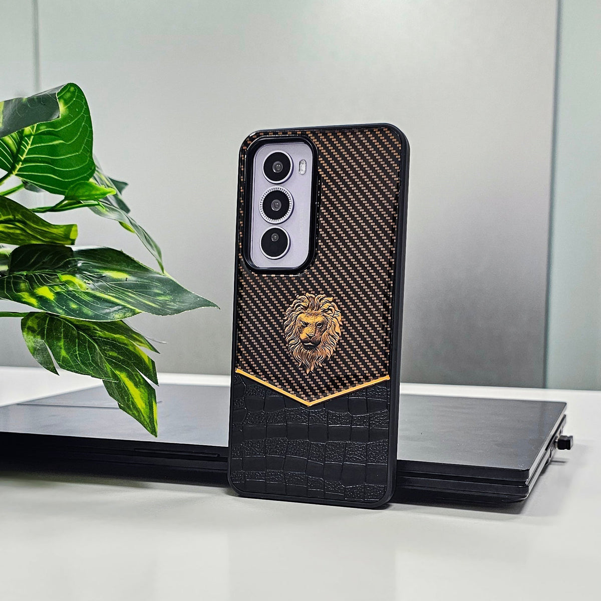 OPPO Reno 12 Pro 5G Luxury Lion Pattern Leather And Liquid Siliconeย Case